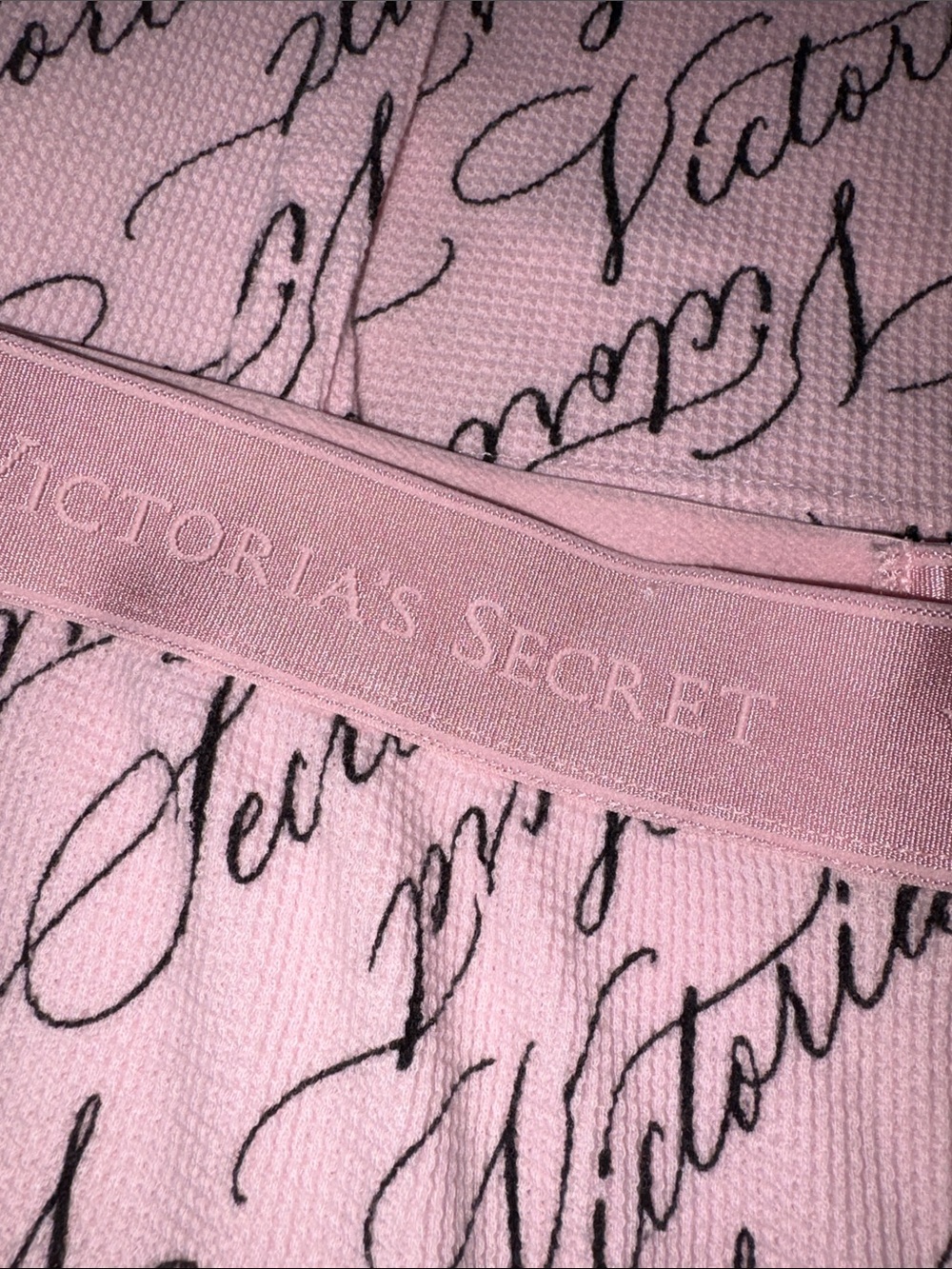 Victoria's Secret Women’s Pink Script Long Sleeve Pajama Set EUC L - Picture 5 of 11